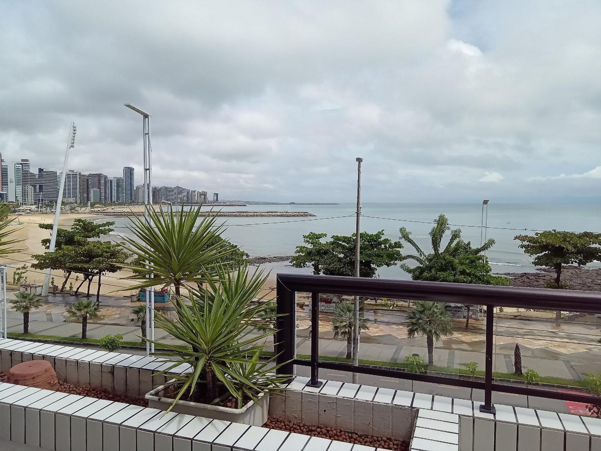 Flat Blue Tree Beira Mar By Escala * Fortaleza (Ceara)