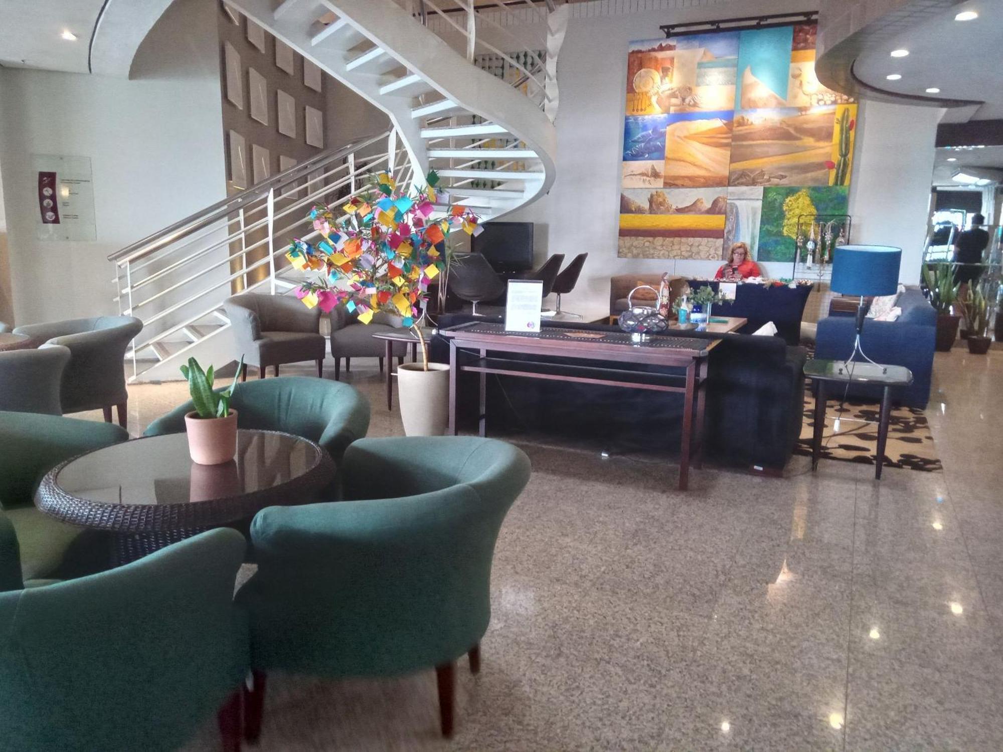 Hotel Flat Blue Tree Beira Mar By Escala *